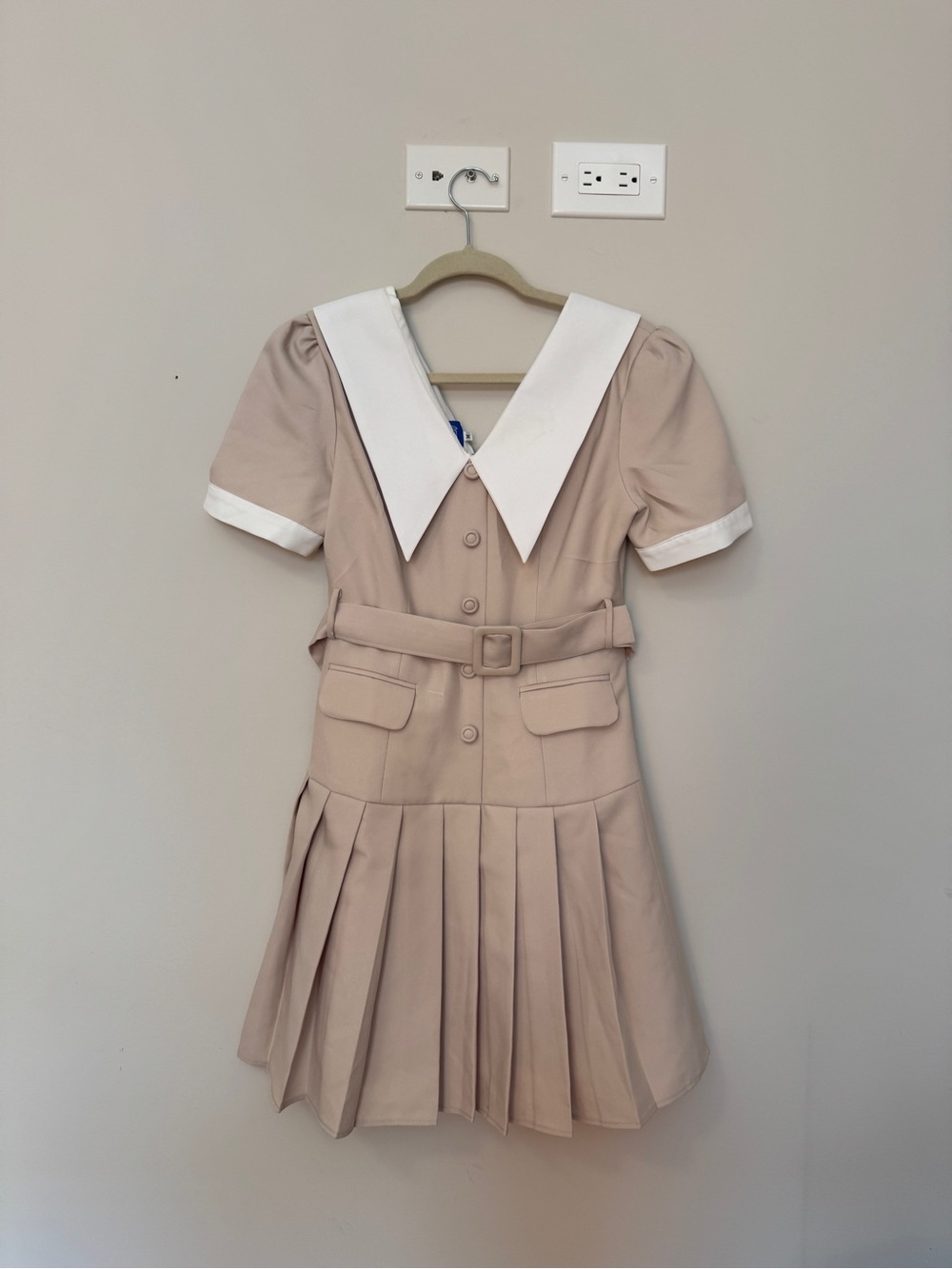 Classic Pleated Dress with White Collar - Beige
